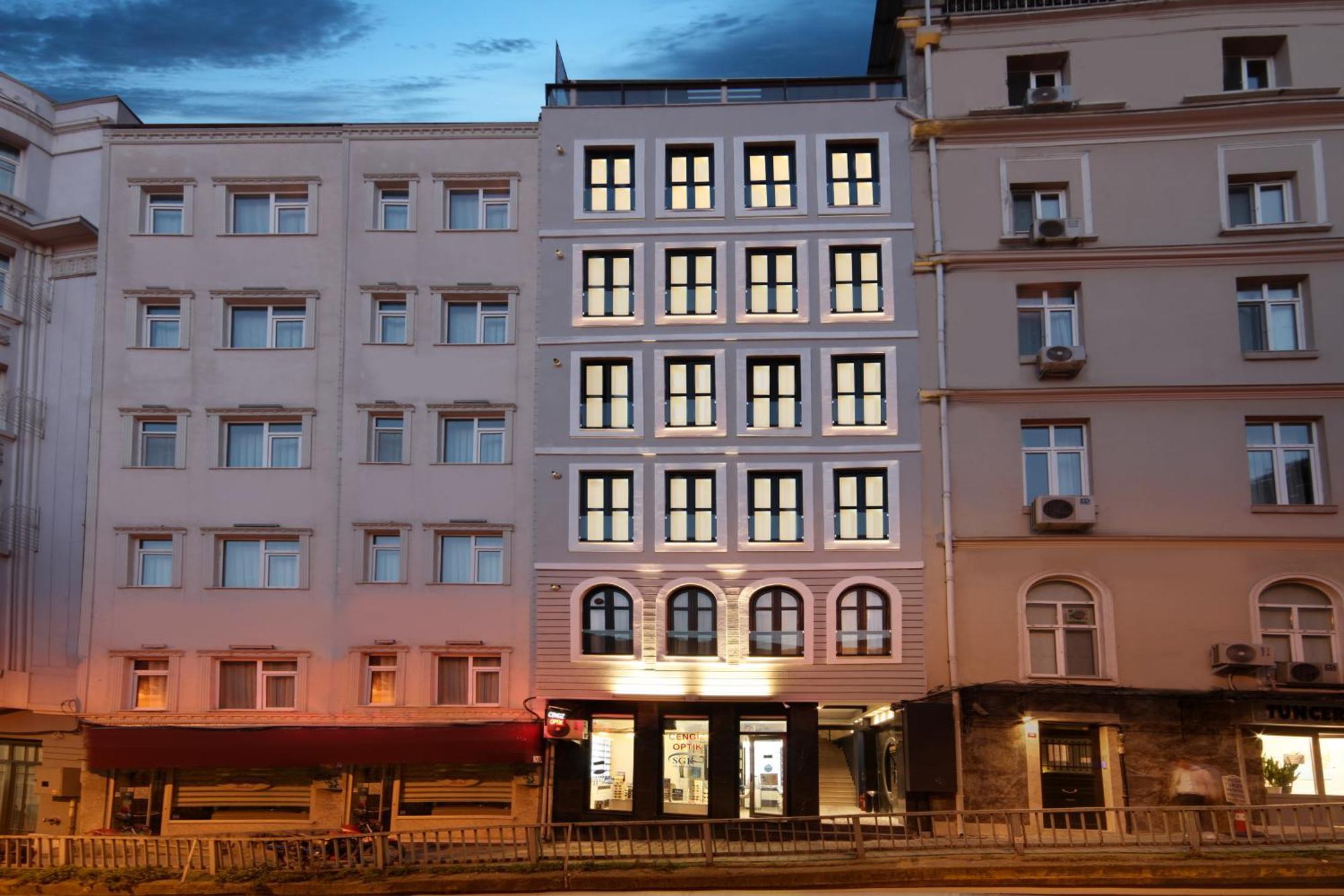 Walton Gardens Pera Hotel de apartamente 4*